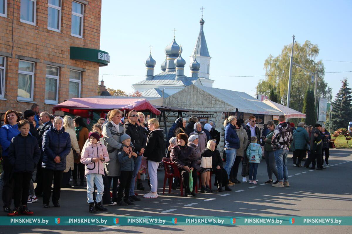 Городской посёлок Логишин отметил 470-летие с момента первого своего  упоминания — PINSKNEWS.BY